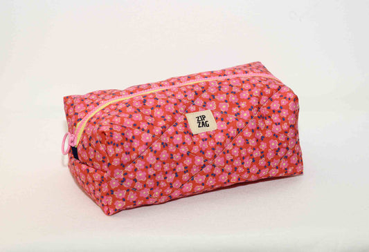 Trousse de toilette matelassée