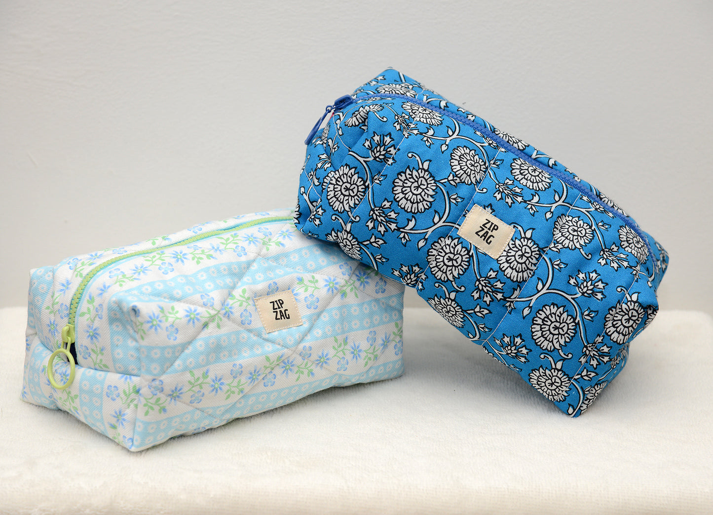 Trousse de toilette matelassée