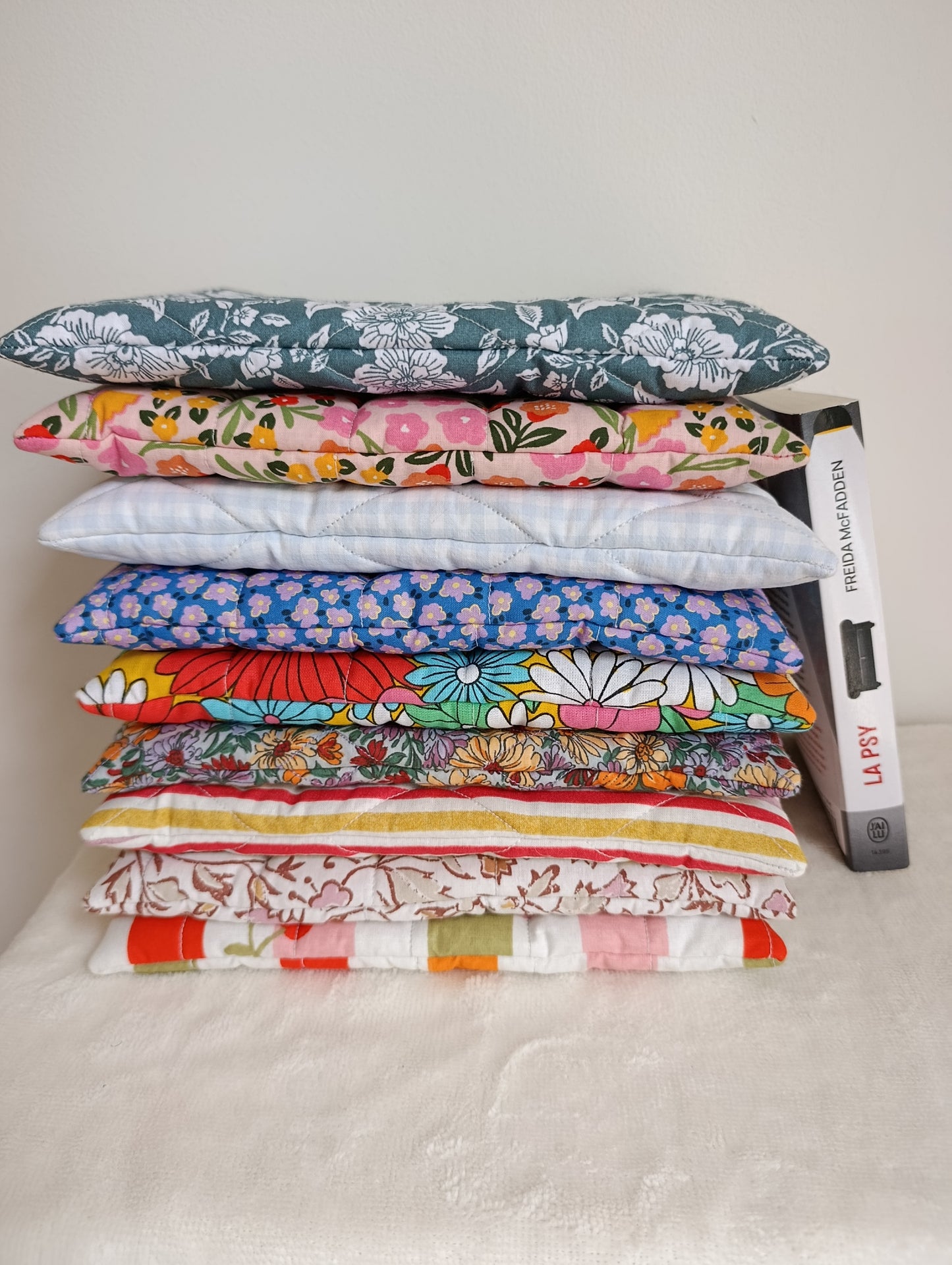 Pochette pour livre de poche matelassée