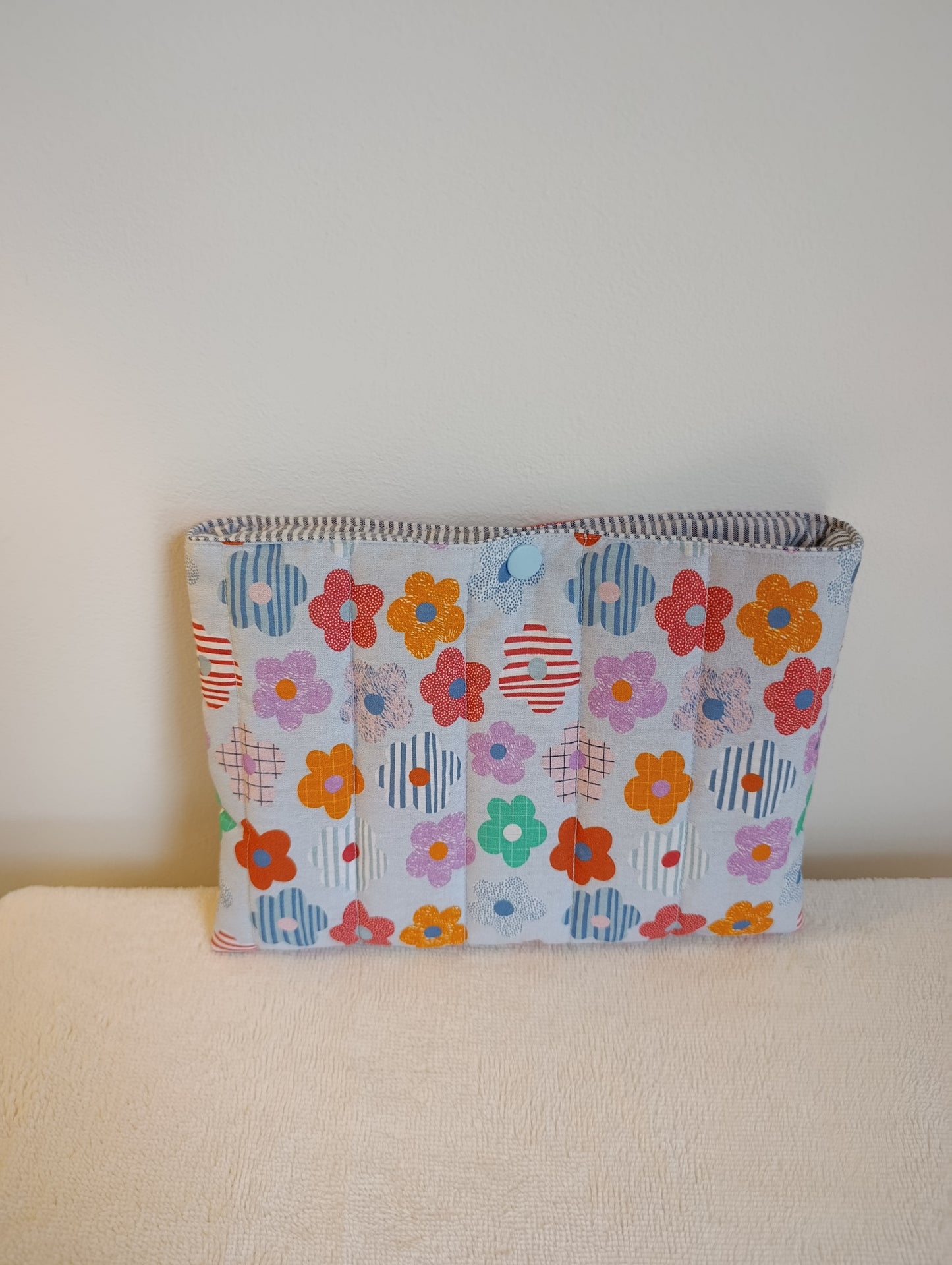 Pochette pour livre de poche matelassée