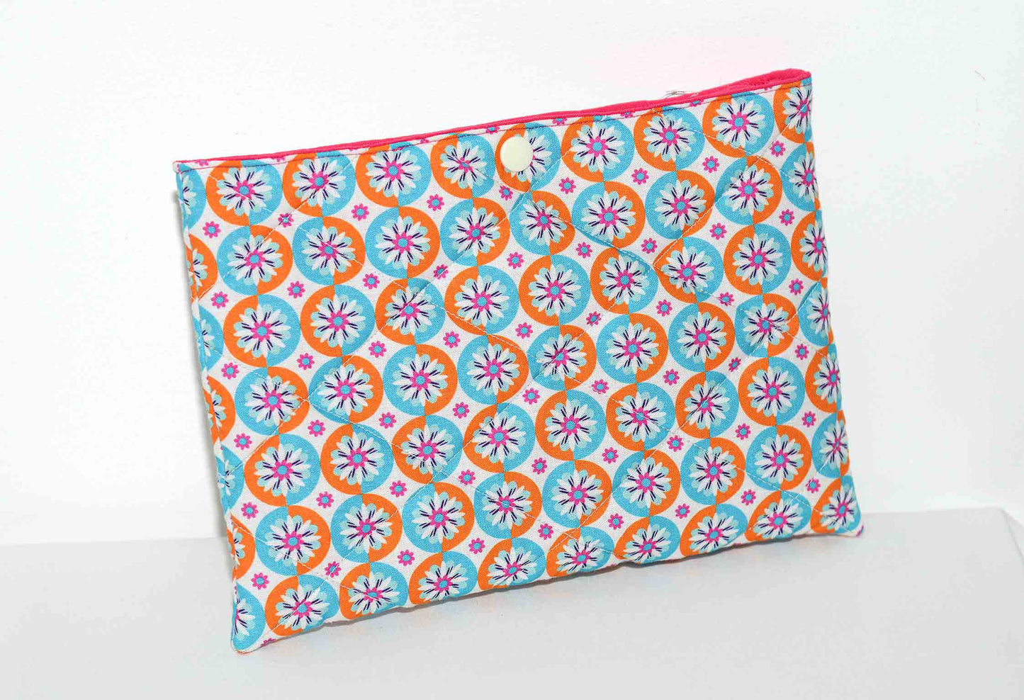 Pochette pour livre de poche matelassée