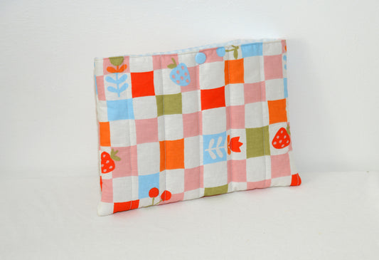 Pochette pour livre de poche matelassée