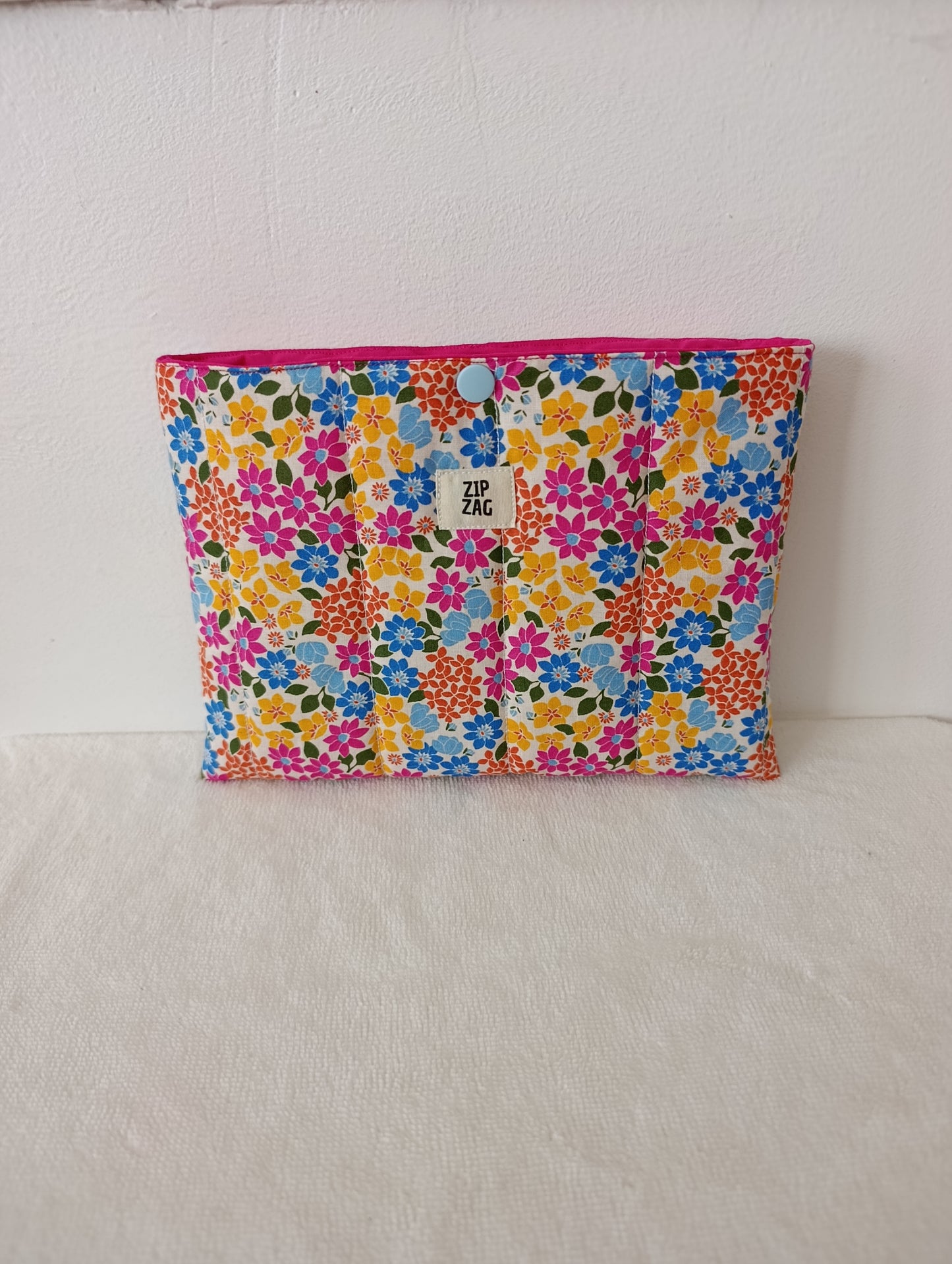 Pochette pour livre de poche matelassée
